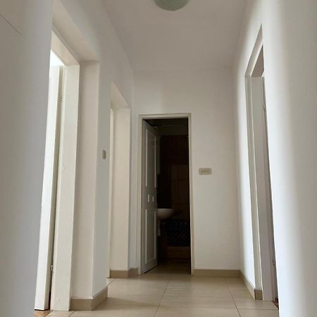 Apartmani Ana Sukosan Bagian luar foto