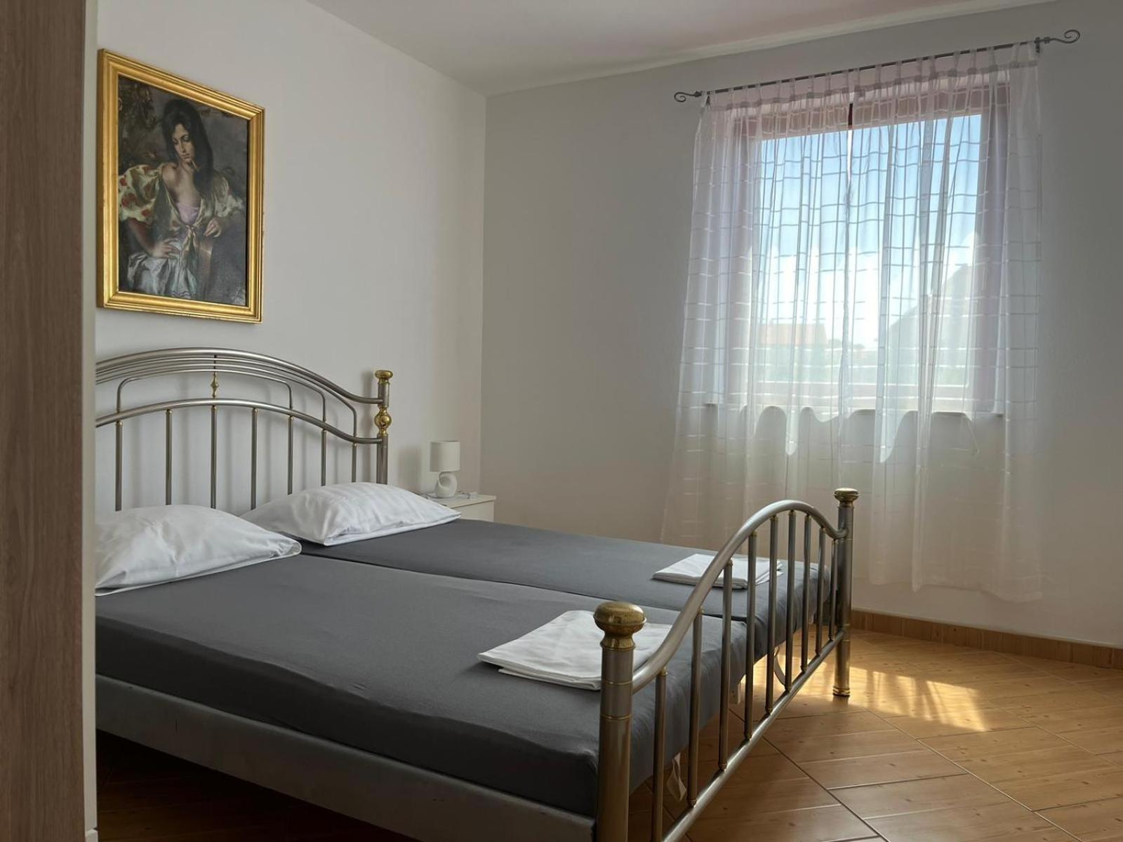 Apartmani Ana Sukosan Bagian luar foto